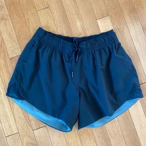 Lululemon Black Reversible Drawstring Shorts - 8
